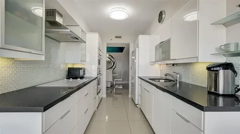 3598 Yacht Club Drive Aventura FL 33180