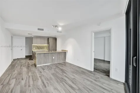 801 S Miami Avenue Miami FL 33130