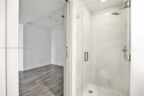 801 S Miami Avenue Miami FL 33130