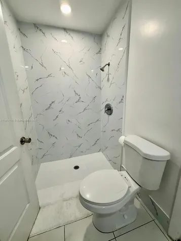 9411 NW 19th Street Pembroke Pines FL 33024