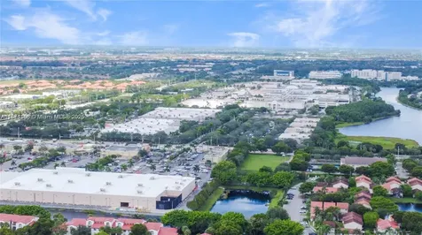 9411 NW 19th Street Pembroke Pines FL 33024
