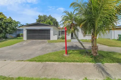 9411 NW 19th Street Pembroke Pines FL 33024