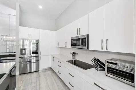 5646 NW 109th Lane Coral Springs FL 33076