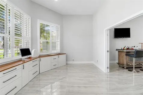 5646 NW 109th Lane Coral Springs FL 33076
