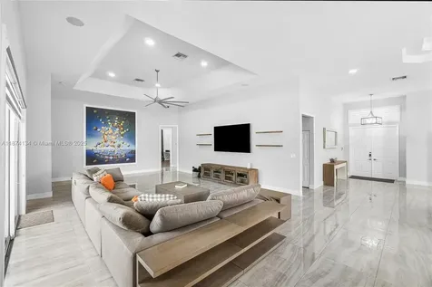 5646 NW 109th Lane Coral Springs FL 33076