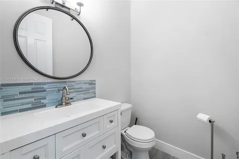5646 NW 109th Lane Coral Springs FL 33076