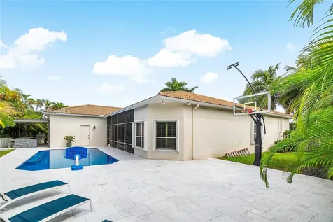 5646 NW 109th Lane Coral Springs FL 33076