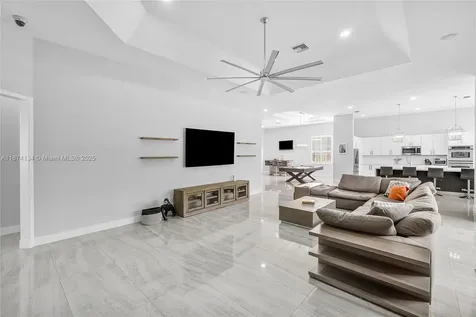 5646 NW 109th Lane Coral Springs FL 33076