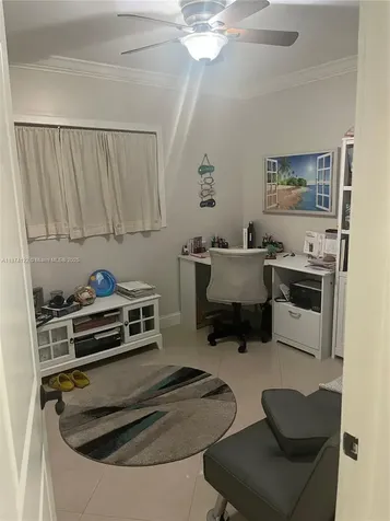 7521 SW 57th Terrace Miami FL 33143