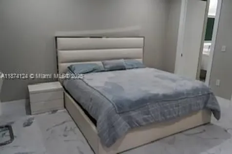 10255 NW 63 Terrace Doral FL 33178