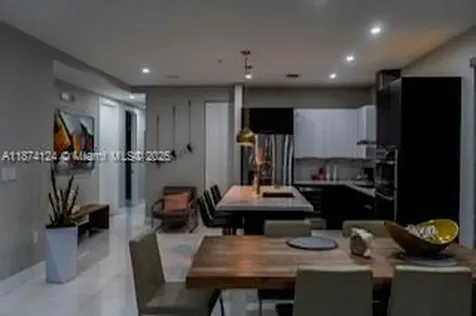 10255 NW 63 Terrace Doral FL 33178
