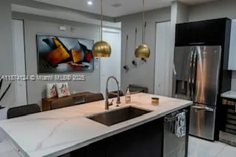 10255 NW 63 Terrace Doral FL 33178