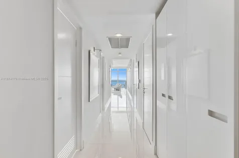 3737 Collins Avenue Miami Beach FL 33140