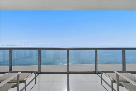 3737 Collins Avenue Miami Beach FL 33140