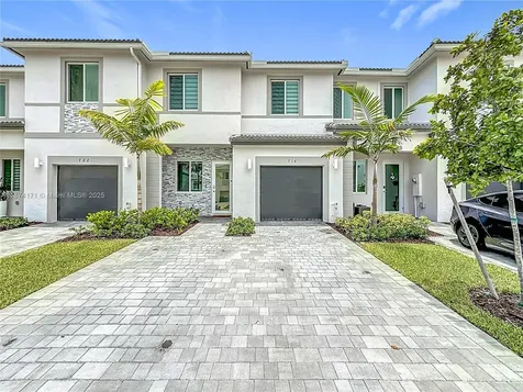 716 SE 14th Street Homestead FL 33034
