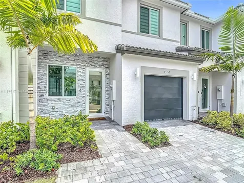 716 SE 14th Street Homestead FL 33034