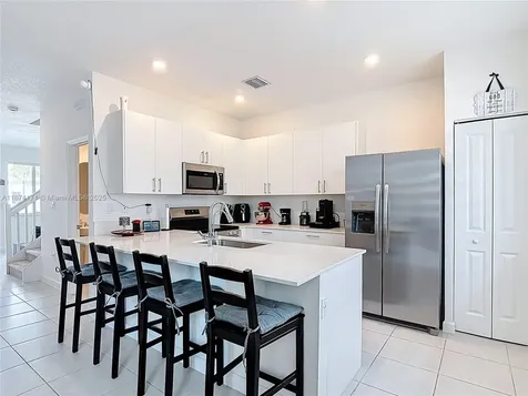 716 SE 14th Street Homestead FL 33034
