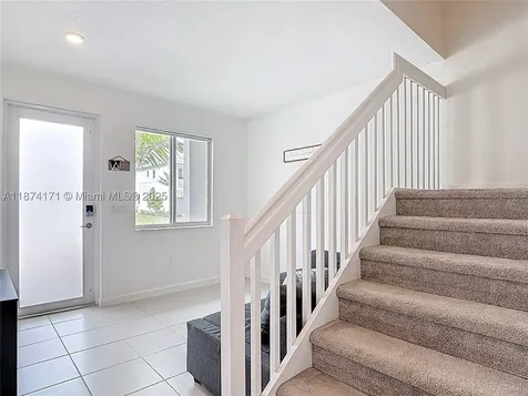 716 SE 14th Street Homestead FL 33034