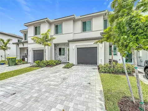 716 SE 14th Street Homestead FL 33034