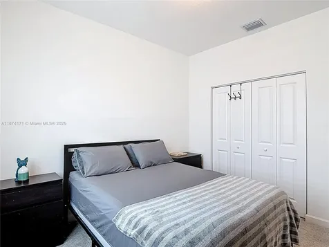 716 SE 14th Street Homestead FL 33034