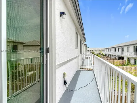 716 SE 14th Street Homestead FL 33034