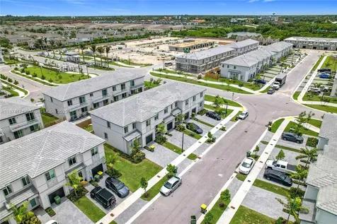 716 SE 14th Street Homestead FL 33034