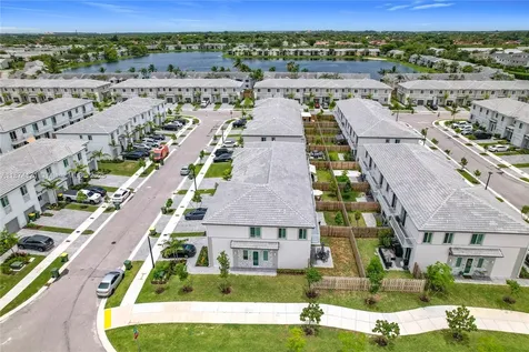 716 SE 14th Street Homestead FL 33034