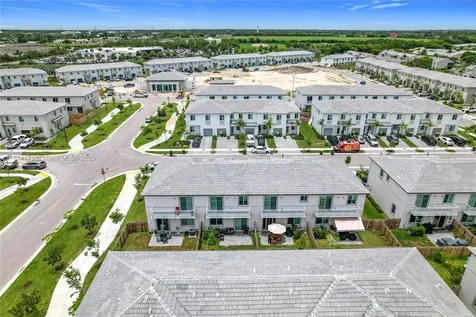 716 SE 14th Street Homestead FL 33034