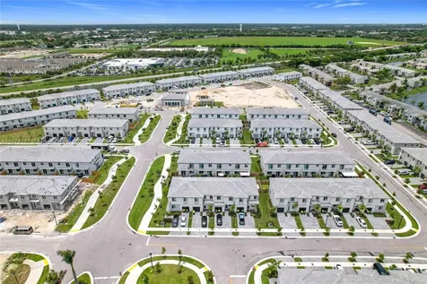 716 SE 14th Street Homestead FL 33034
