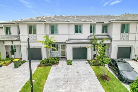 716 SE 14th Street Homestead FL 33034