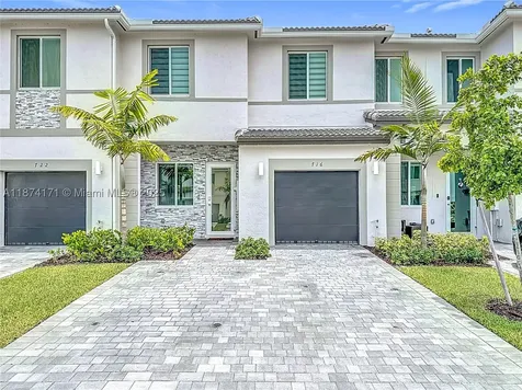 716 SE 14th Street Homestead FL 33034
