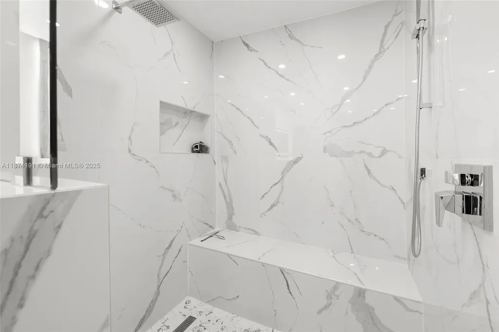 2679 NE 8th Avenue Fort Lauderdale FL 33334