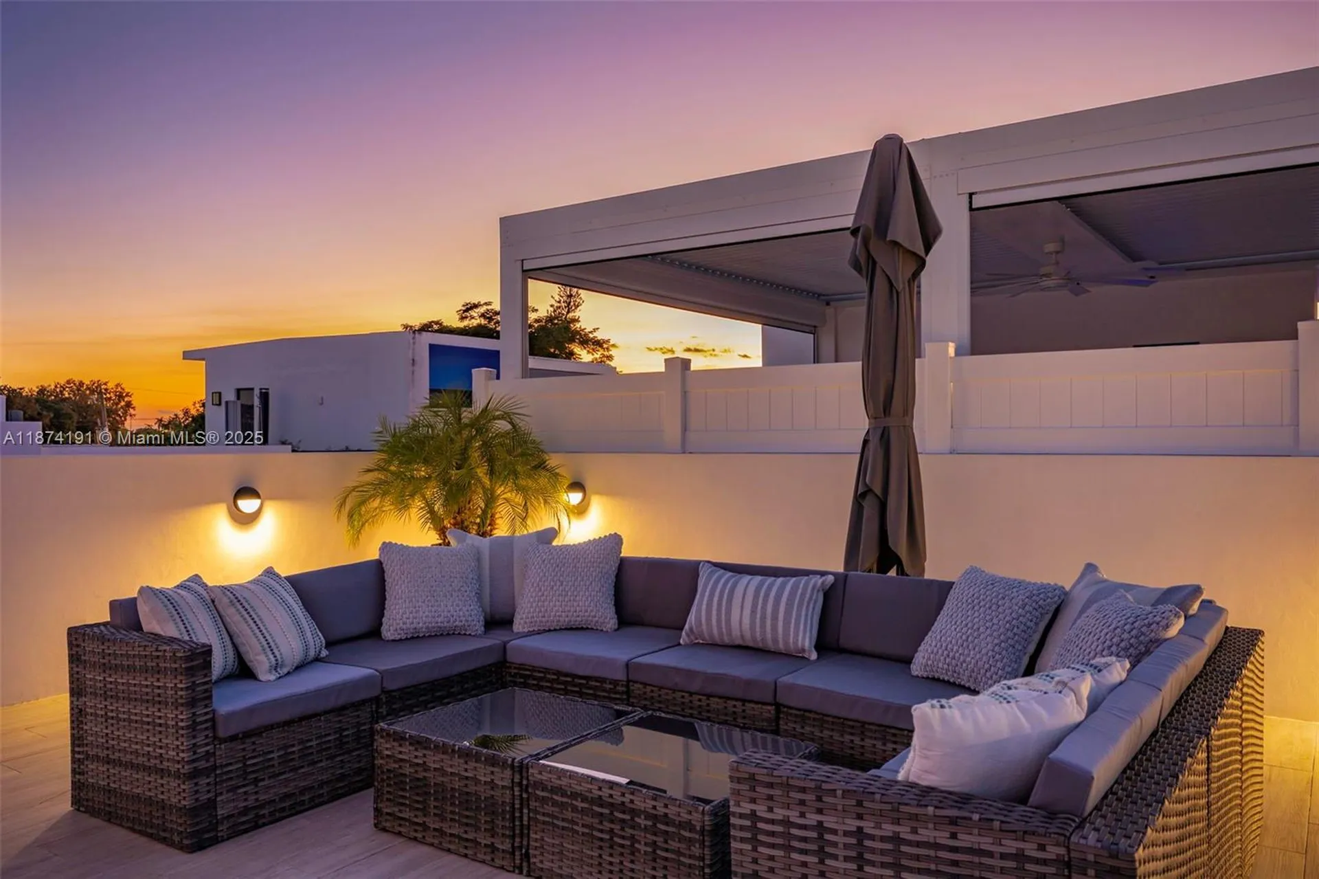 2679 NE 8th Avenue Fort Lauderdale FL 33334