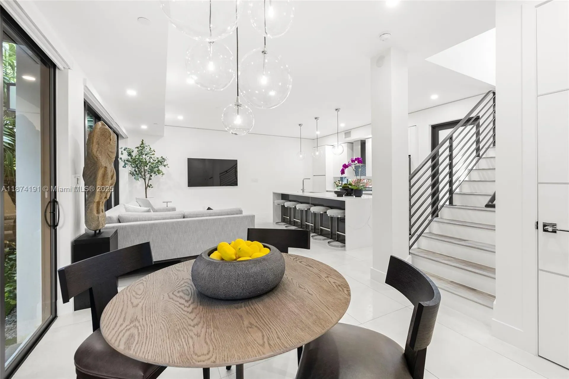 2679 NE 8th Avenue Fort Lauderdale FL 33334