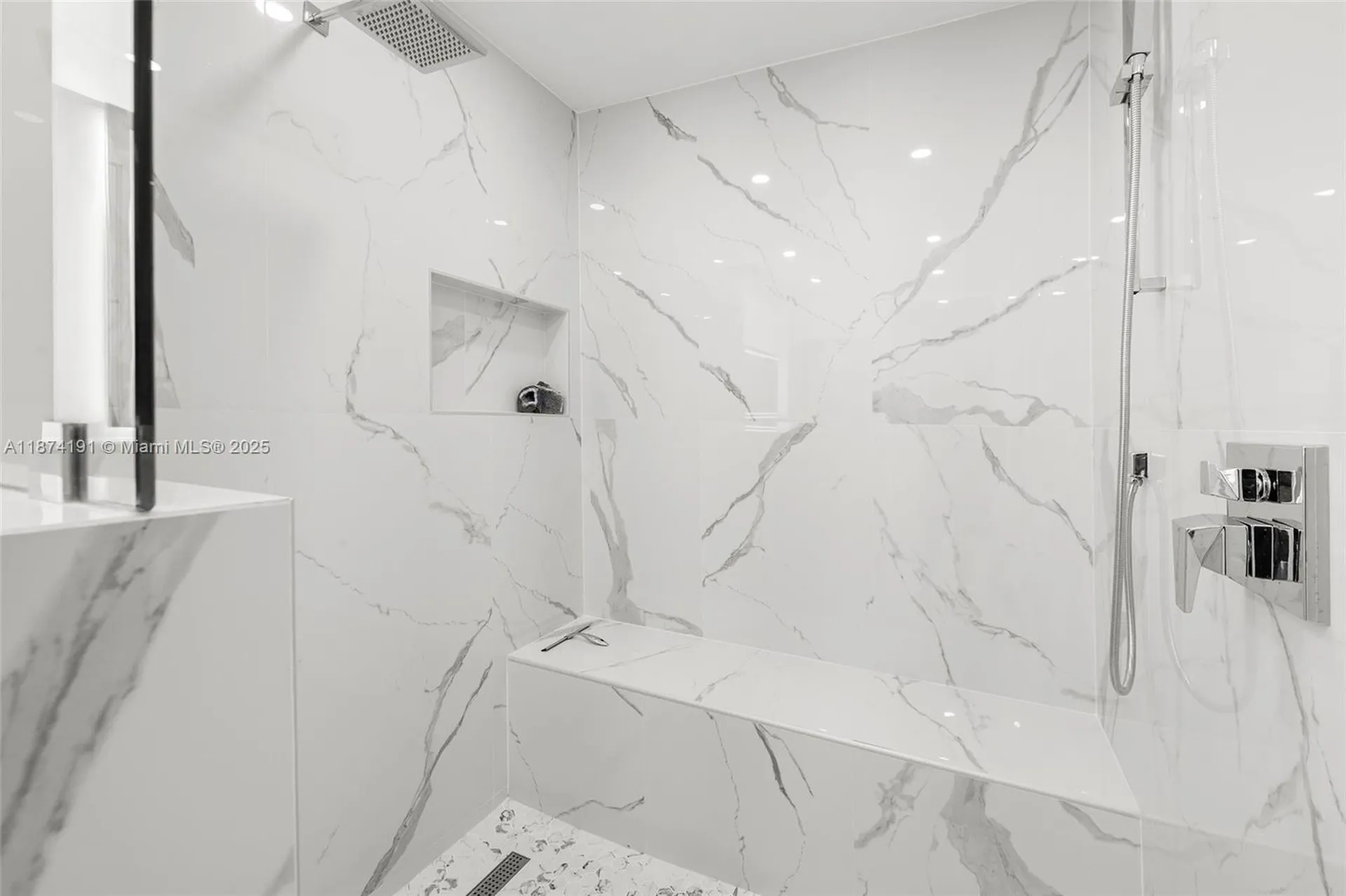 2679 NE 8th Avenue Fort Lauderdale FL 33334