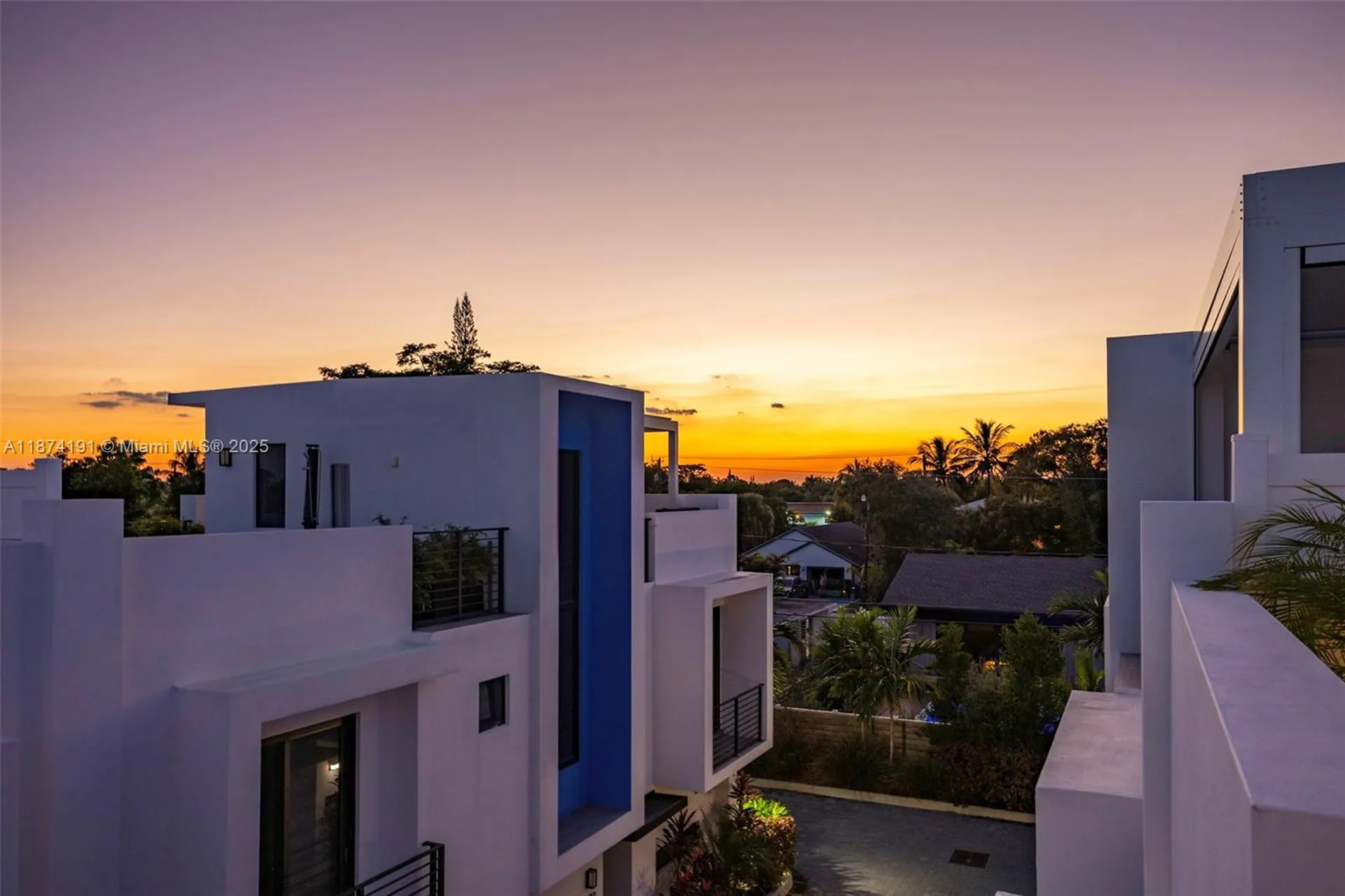 2679 NE 8th Avenue Fort Lauderdale FL 33334