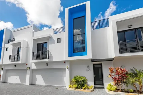 2679 NE 8th Avenue Fort Lauderdale FL 33334