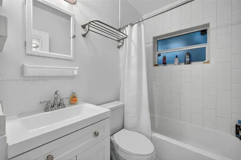 820 N Ocean Boulevard Pompano Beach FL 33062