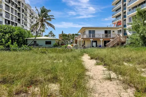 820 N Ocean Boulevard Pompano Beach FL 33062