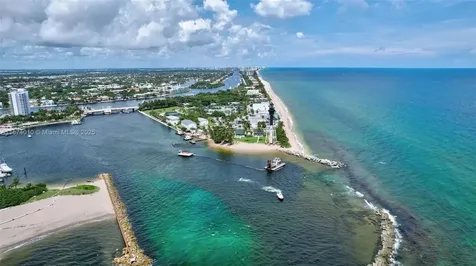 820 N Ocean Boulevard Pompano Beach FL 33062