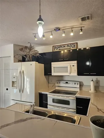 126 Hidden Court Road Hollywood FL 33023