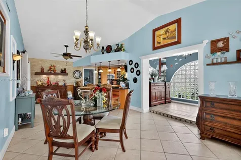7120 Wilson Street Hollywood FL 33024