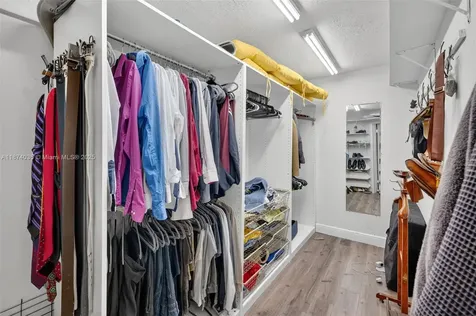 1643 NE 8th Avenue Fort Lauderdale FL 33305