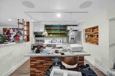 1643 NE 8th Avenue Fort Lauderdale FL 33305