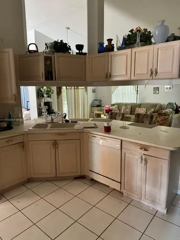 188 Gulfstream Circle Royal Palm Beach FL 33411