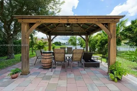 9770 Scribner Lane Wellington FL 33414