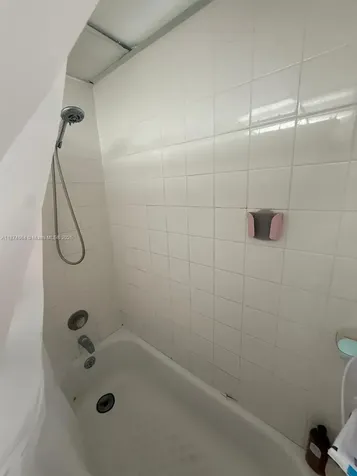 6940 Miami Gardens Drive Hialeah FL 33015