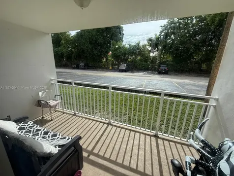 6940 Miami Gardens Drive Hialeah FL 33015