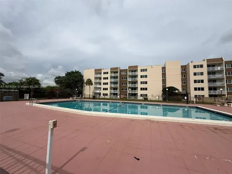 6940 Miami Gardens Drive Hialeah FL 33015