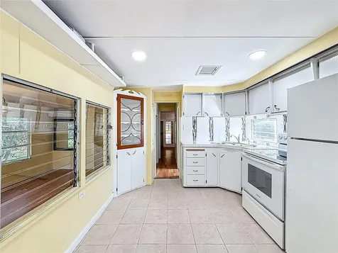 4165 S 88th Court S Boynton Beach FL 33436